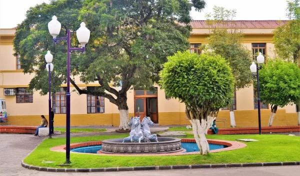Parque de los Caballitos Otavalo