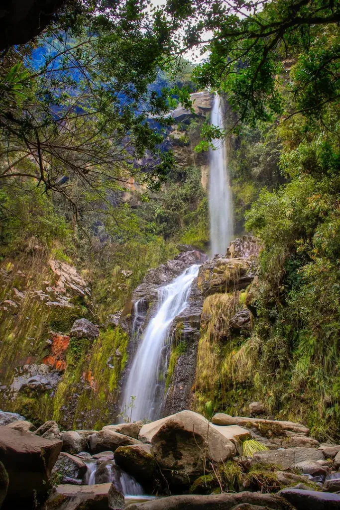 Cascada de Taxopamba- lugares turísticos de Otavalo