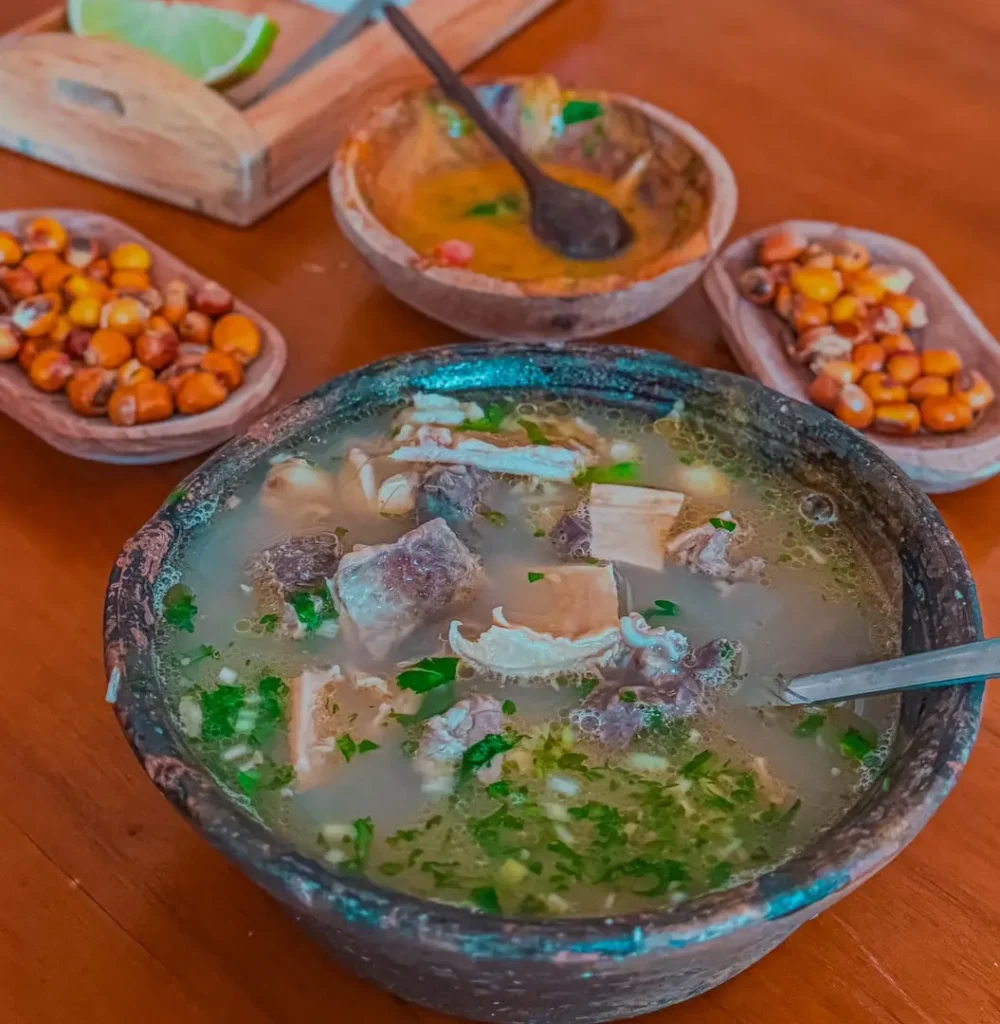 caldo de 31 de Otavalo - Comidas exóticas de Otavalo