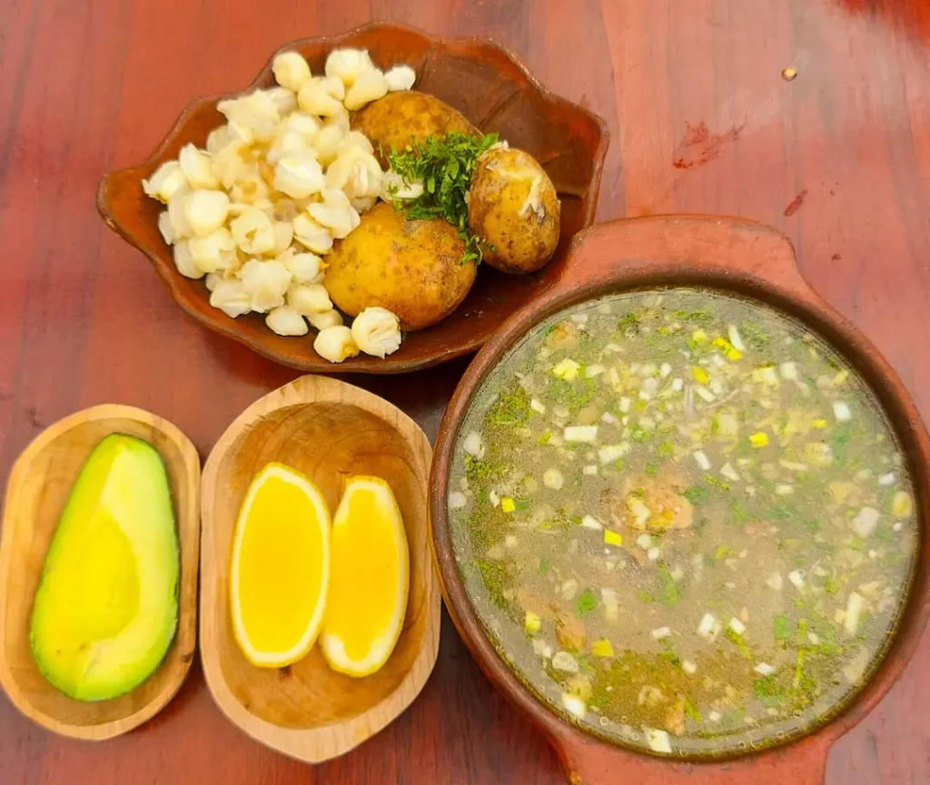 caldo de 31- Comidas exóticas de Otavalo