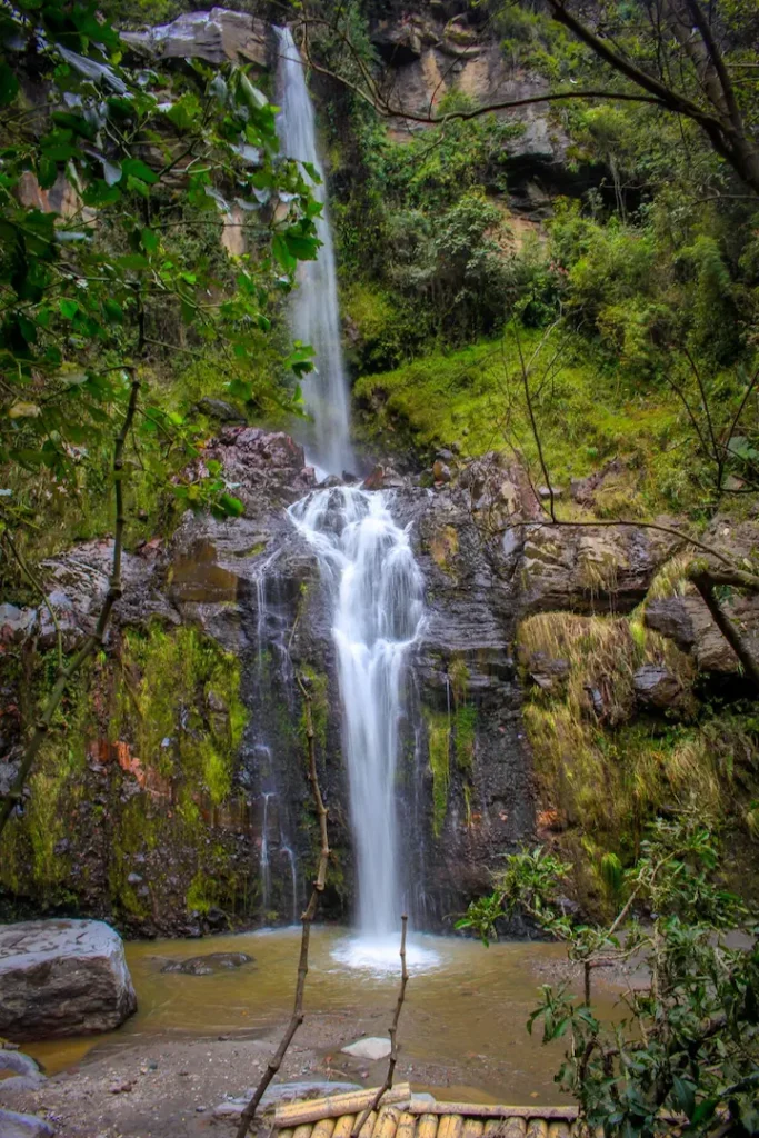 Cascada de Taxopamba- Frente