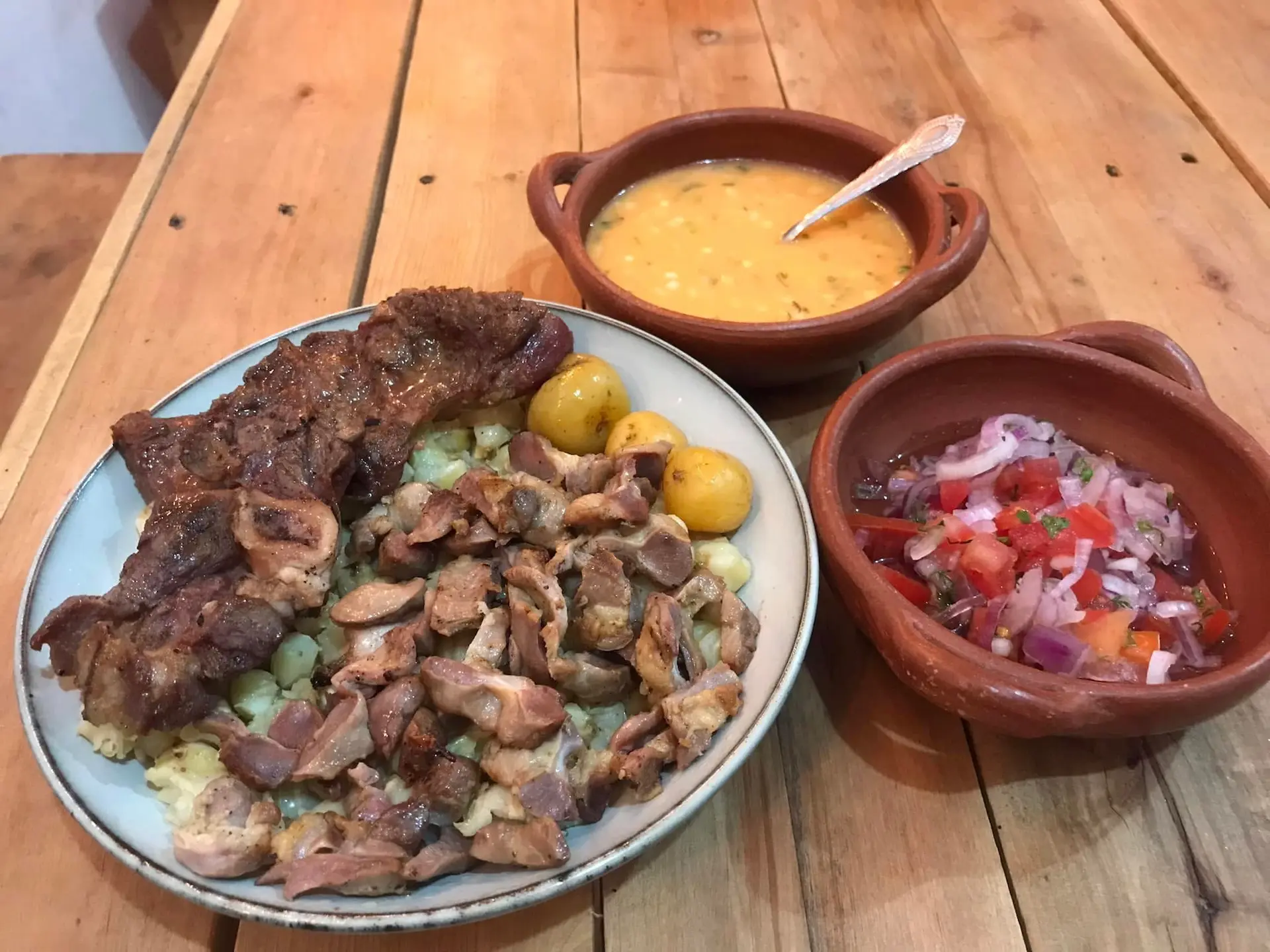 Carne y molejas en El Rincón de las Mollejas