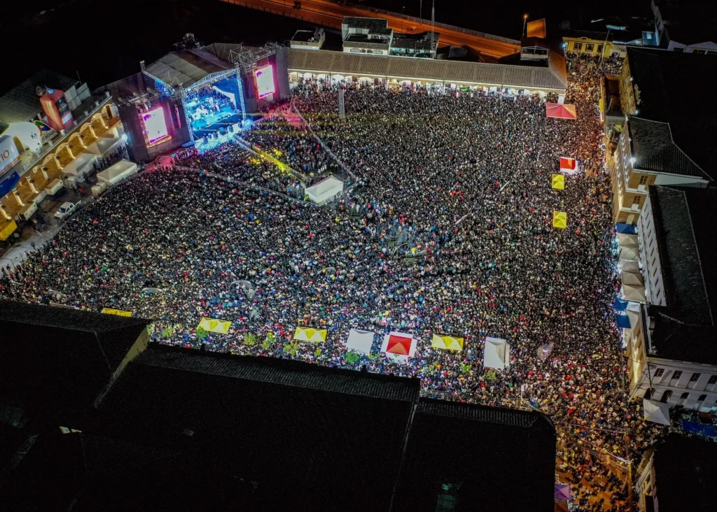 Asistencia del Público en la noche andina 2024